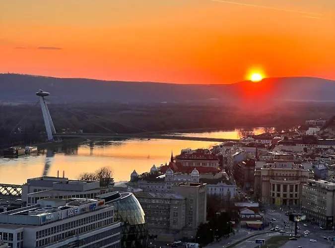 Voir Apartment * 브라티슬라바